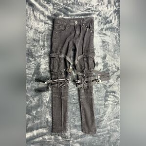 Waimea Skinny Jeans With Straps